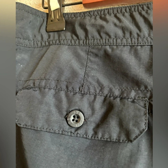 REI Black UPF 50+ Cropped Drawstring Hiking Pants - Picture 8 of 8